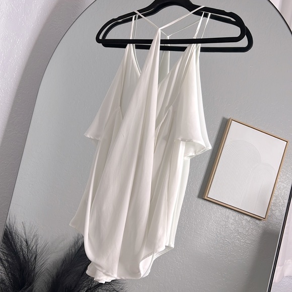 Lush Draped Top - Picture 5 of 5